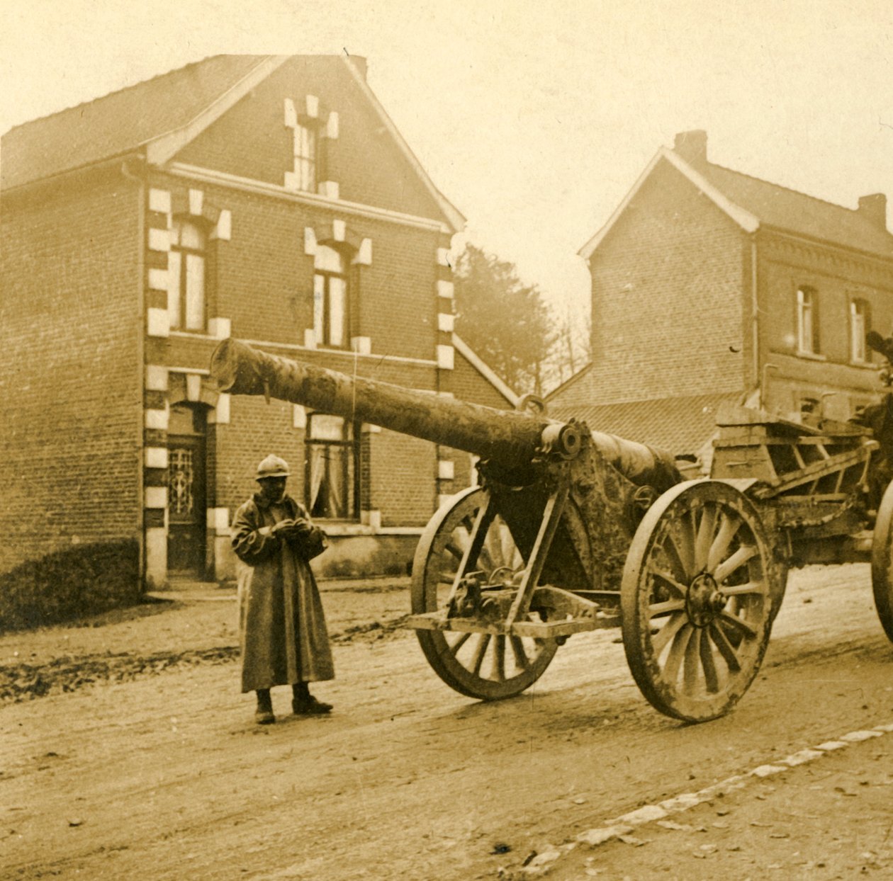 مدفعية ثقيلة ، c1914-c1918 بواسطة غير معروف