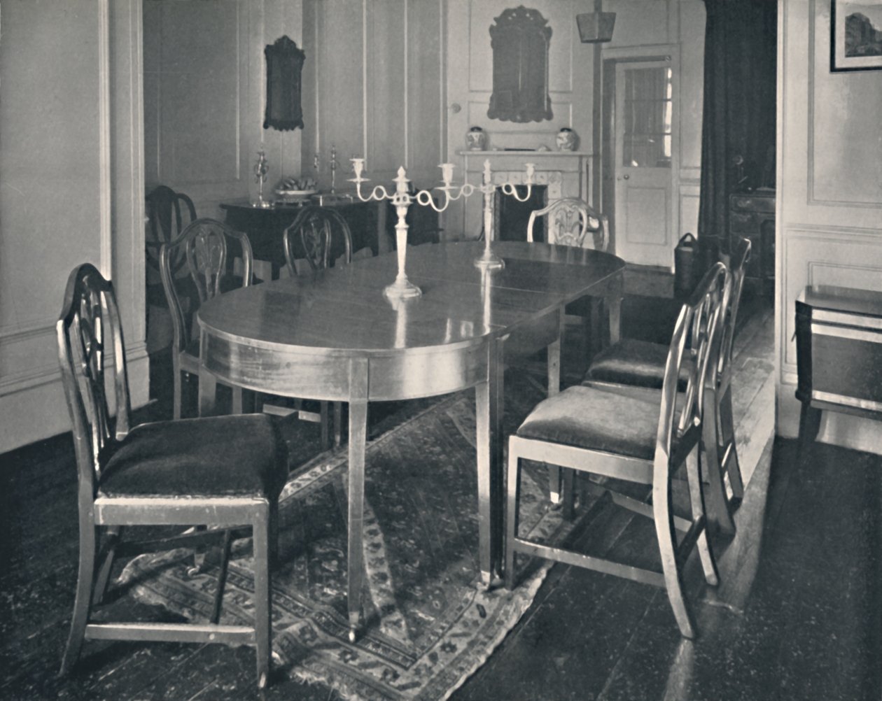 أثاث غرفة الطعام Mahogany Hepplewhite ، 1760-1770 ، 1928 بواسطة غير معروف