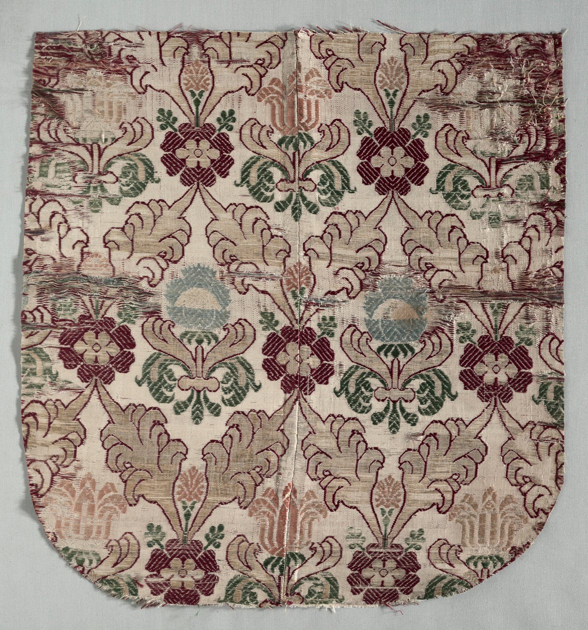 غطاء رأس ، 1500s. بواسطة غير معروف