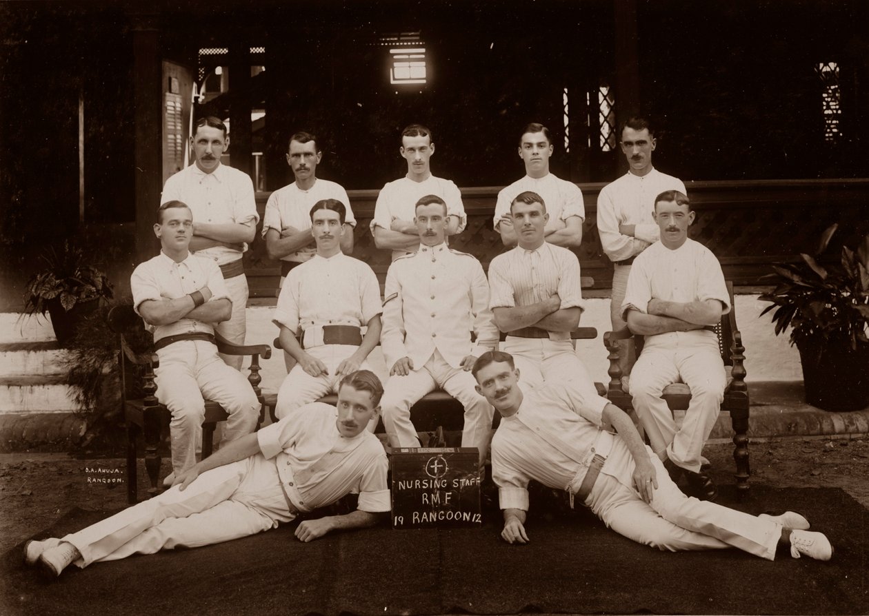 طلبات المستشفى من Fusiliers Royal Munster الأول ، رانغون ، بورما ، 1913 بواسطة غير معروف
