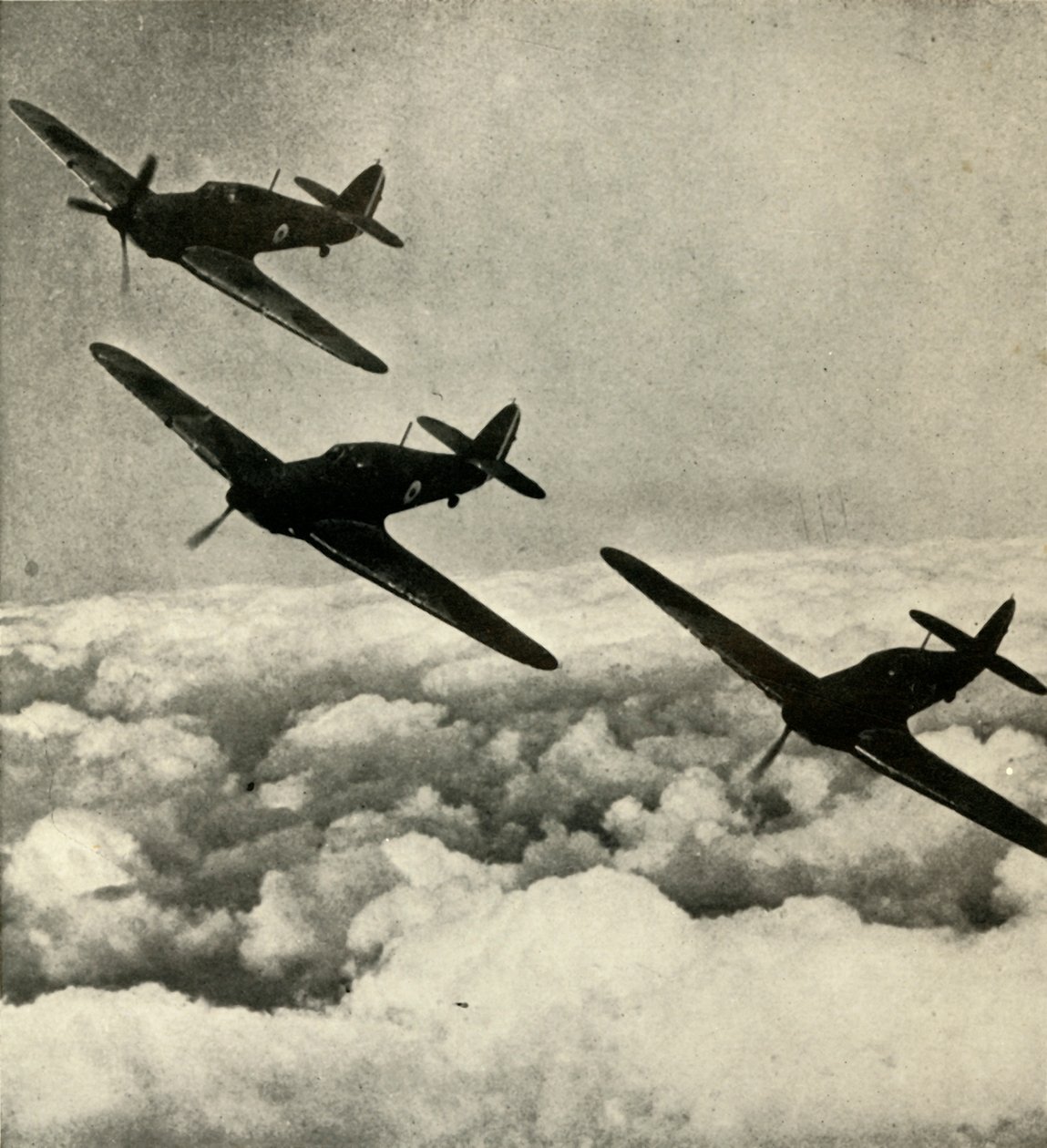 الأعاصير فوق فرنسا ، 1939-1940 ، 1941. بواسطة غير معروف