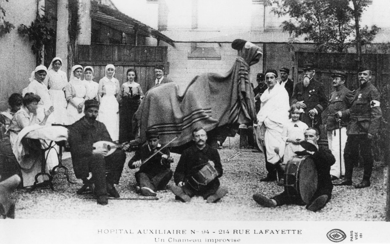 جمل مرتجل ، مستشفى مساعد ، شارع لافاييت ، باريس ، فرنسا ، الحرب العالمية الأولى ، 1914-1918 بواسطة غير معروف