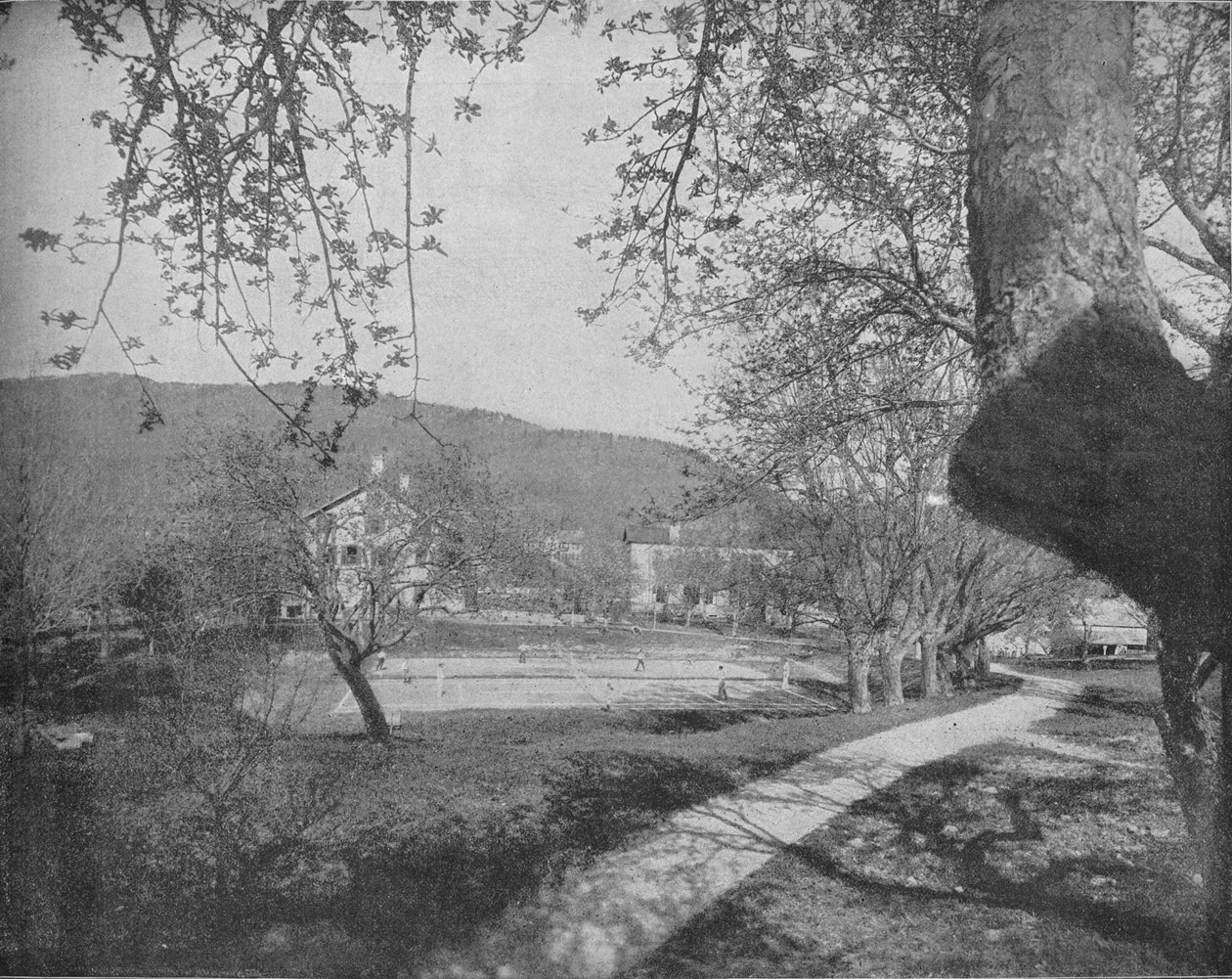 في جبال كاتسكيل c1897. بواسطة غير معروف