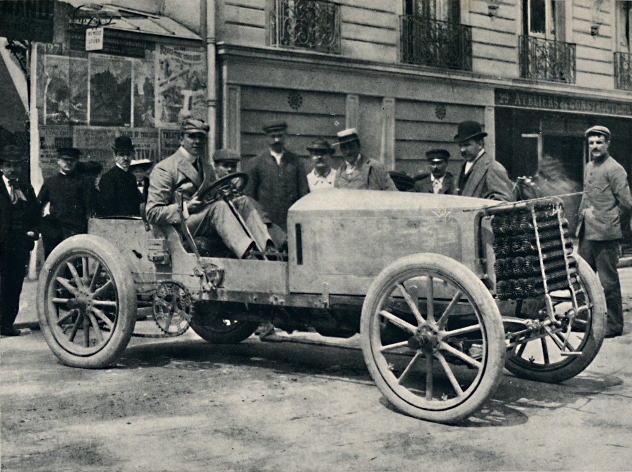 جروت قبل بداية سباق الموت ، 1937 بواسطة غير معروف