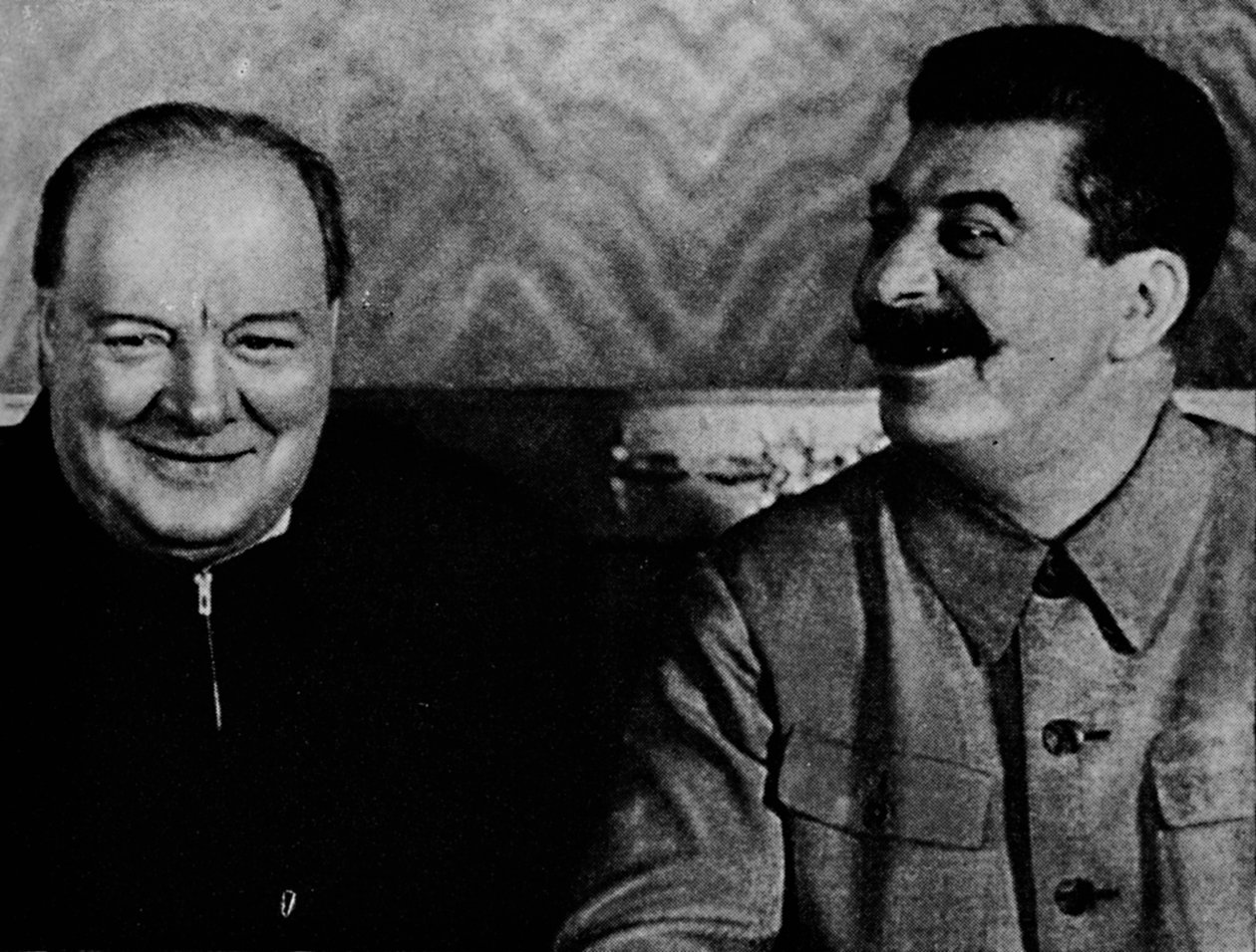 جوزيف ستالين والسيد تشرشل 1942 ، 1945. بواسطة غير معروف