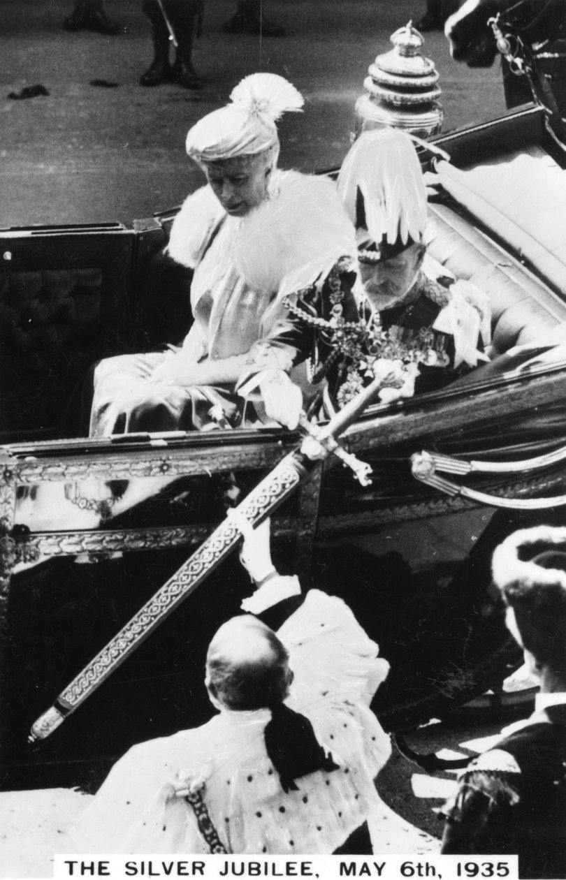 الملك جورج ضد اليوبيل الفضي ، لندن ، 6 مايو 1935 بواسطة غير معروف