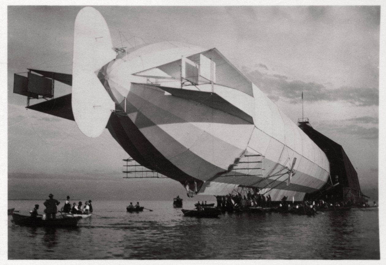 LZ 6 تدخل شماعات عائمة ، هاله ، ألمانيا ، c1909-1910 1933 بواسطة غير معروف