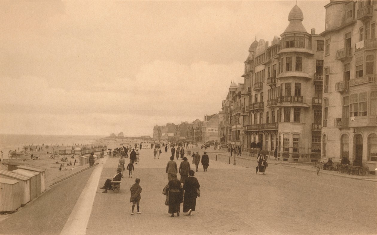 لا ديج ، The Promenade ، c1900. بواسطة غير معروف