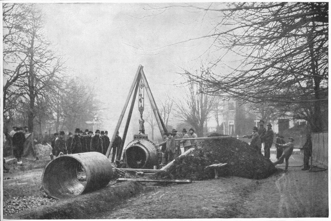 وضع الماء الرئيسي الرئيسي من قبل شركة Southwark and Vauxhall Water Company ، لندن ، c1902 1903 بواسطة غير معروف
