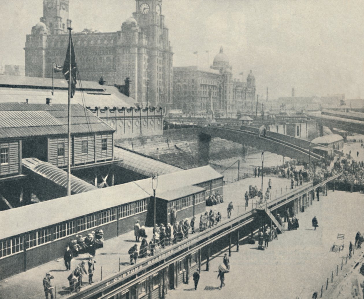 تعتبر Liverpool Landing Stage واحدة من أكثر الجبهات النهرية إثارة للاهتمام في بريطانيا العظمى ، 1937 بواسطة غير معروف