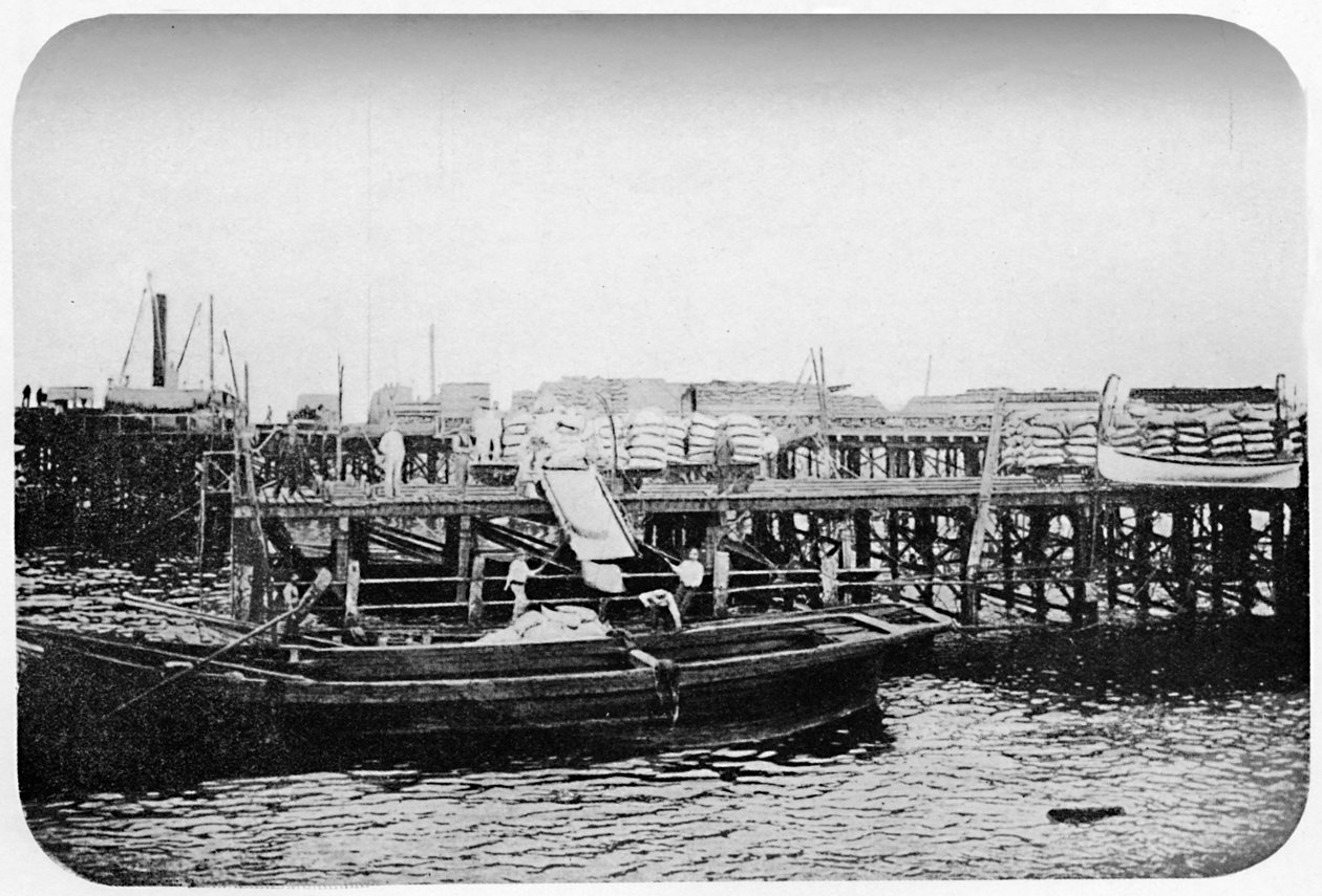تحميل النترات ، 1911 بواسطة غير معروف