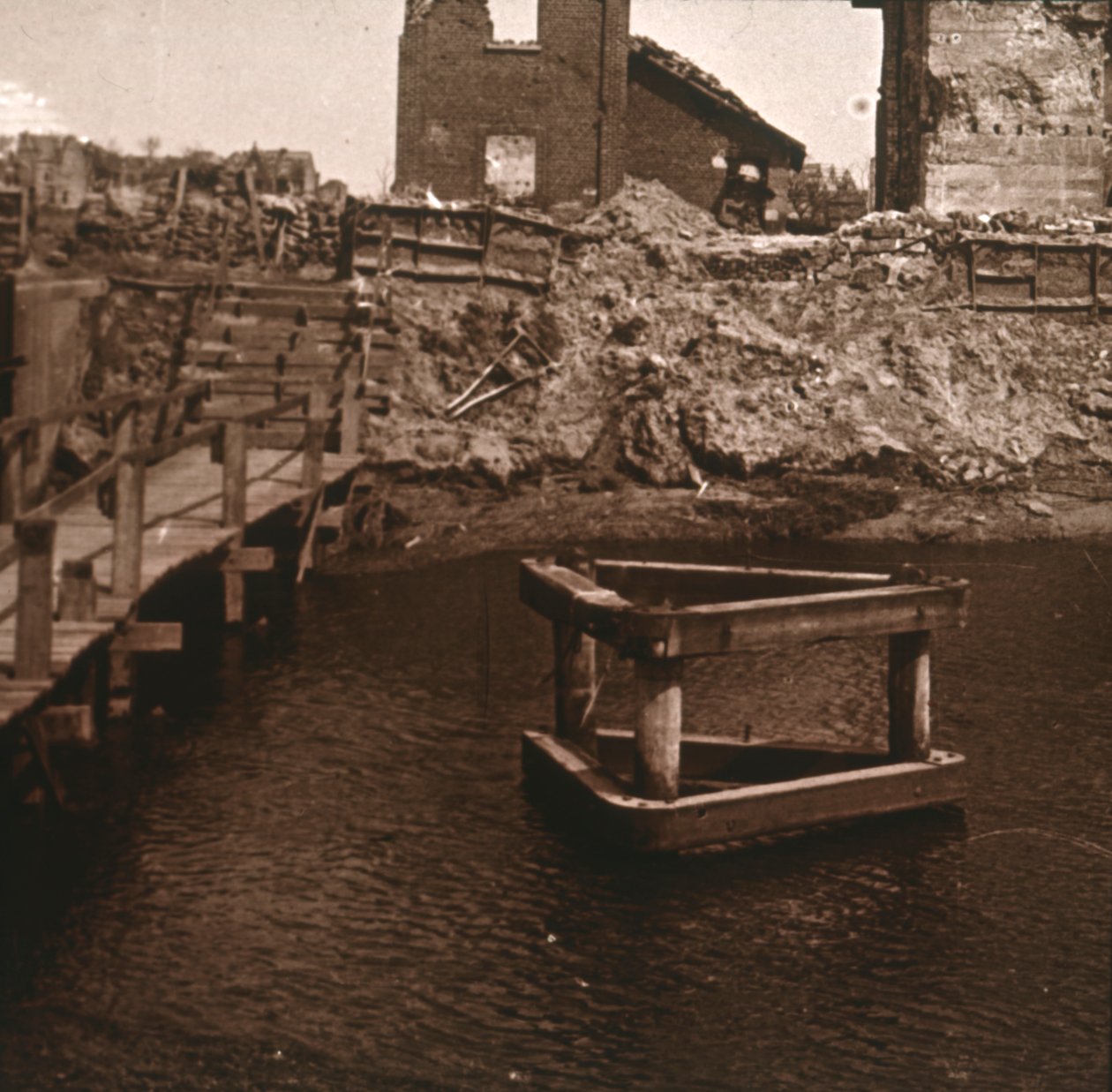 منزل حراس القفل ، Nieuwpoort ، فلاندرز ، بلجيكا ، c1914-c1918 بواسطة غير معروف