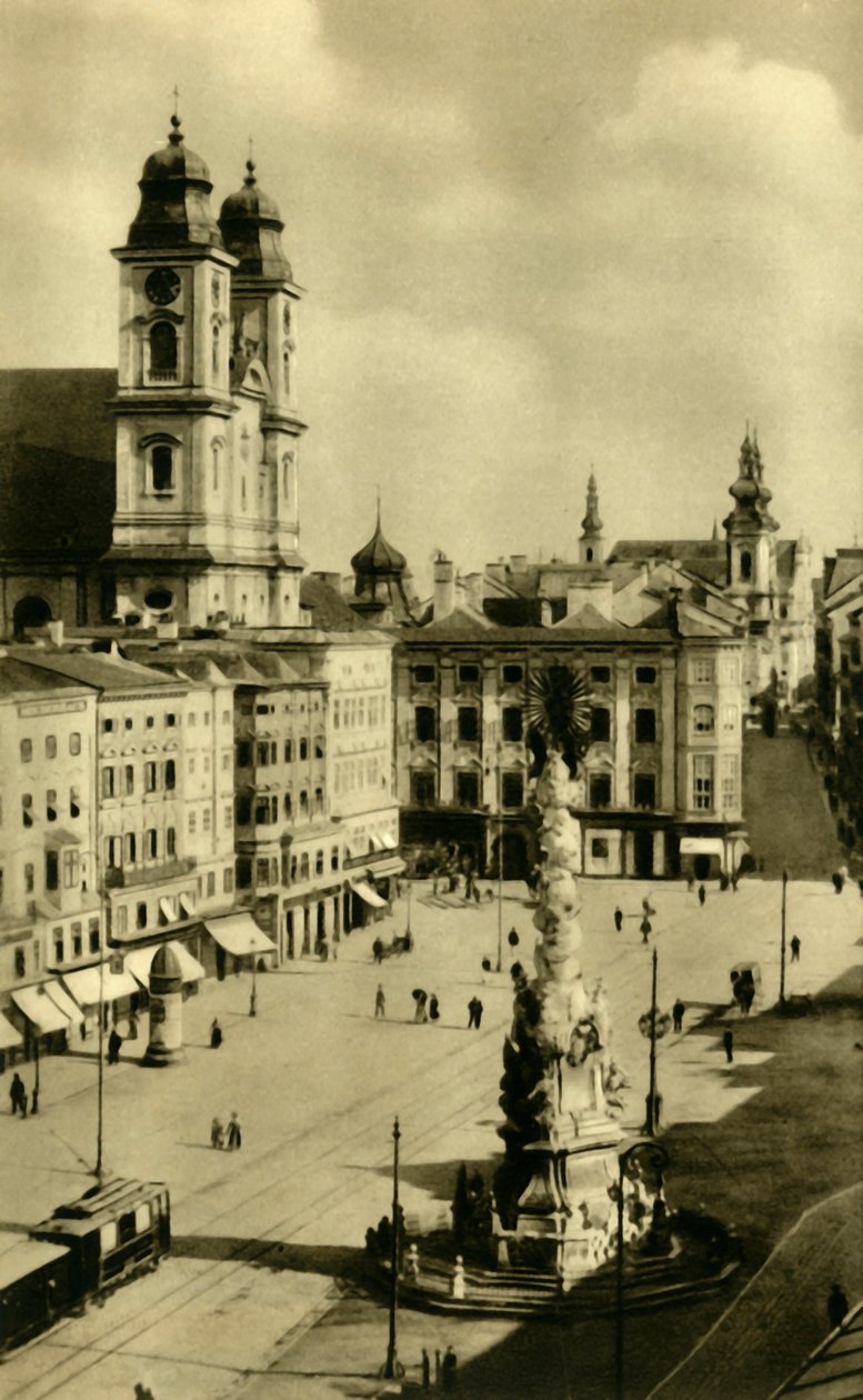 الساحة الرئيسية ، لينز ، النمسا العليا ، c1935. بواسطة غير معروف