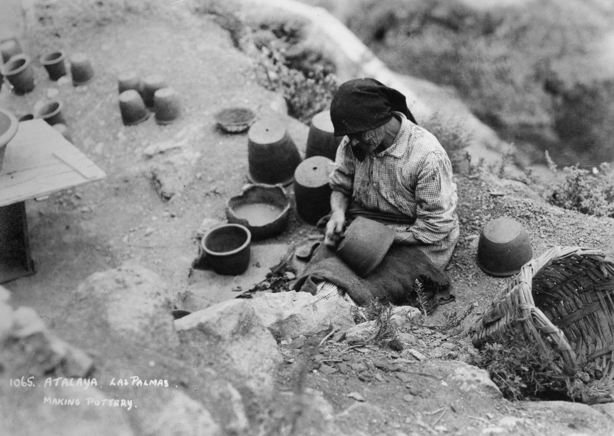 صنع الفخار ، أتاليا ، لاس بالماس ، غران كناريا ، جزر الكناري ، إسبانيا ، c1920s-c1930s بواسطة غير معروف