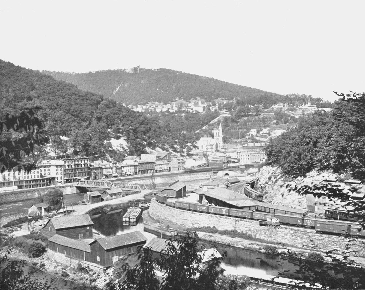 ماوخ تشانك ، بنسلفانيا ، يظهر جبل بيسجاه ، الولايات المتحدة الأمريكية ، c1900. بواسطة غير معروف