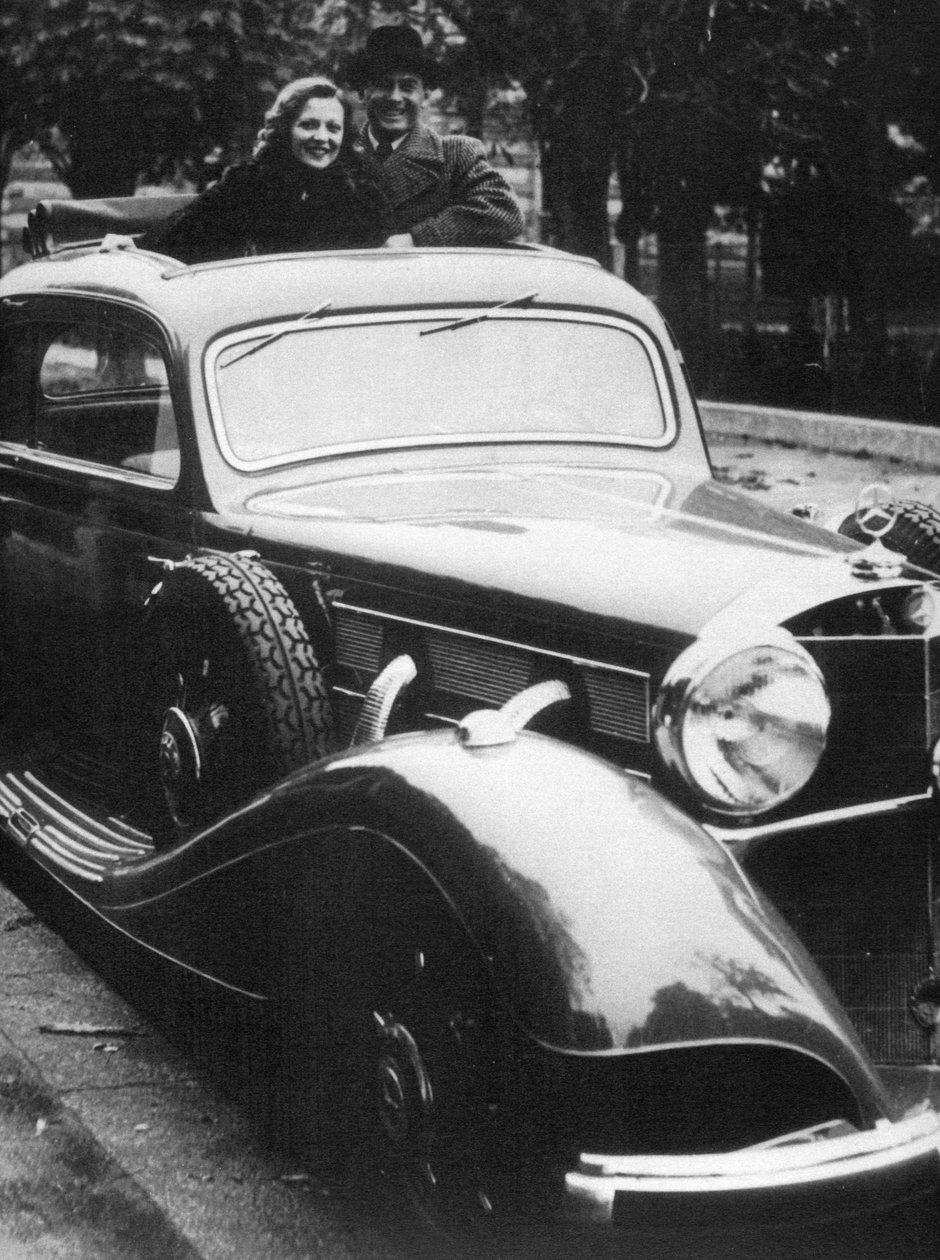 سيارة مرسيدس بنز ، c1930s بواسطة غير معروف