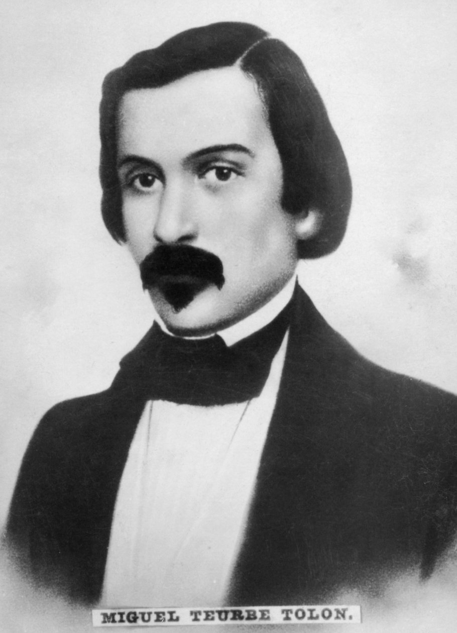 ميغيل تيوربي تولون ، c1910 بواسطة غير معروف