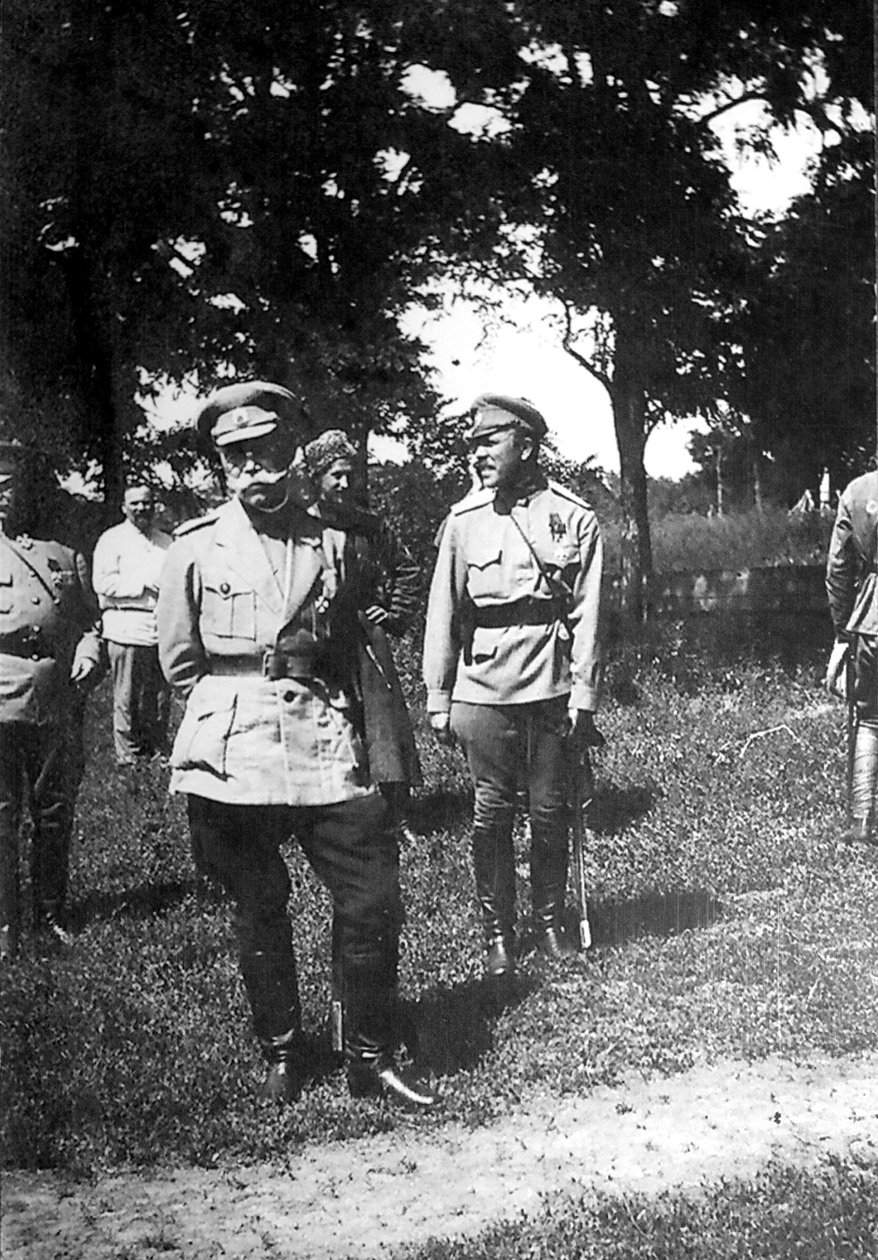 ميخائيل أليكسييف ، القائد العام للجيش التطوعي ، بالقرب من ايكاترينودار ، روسيا ، 1918 بواسطة غير معروف