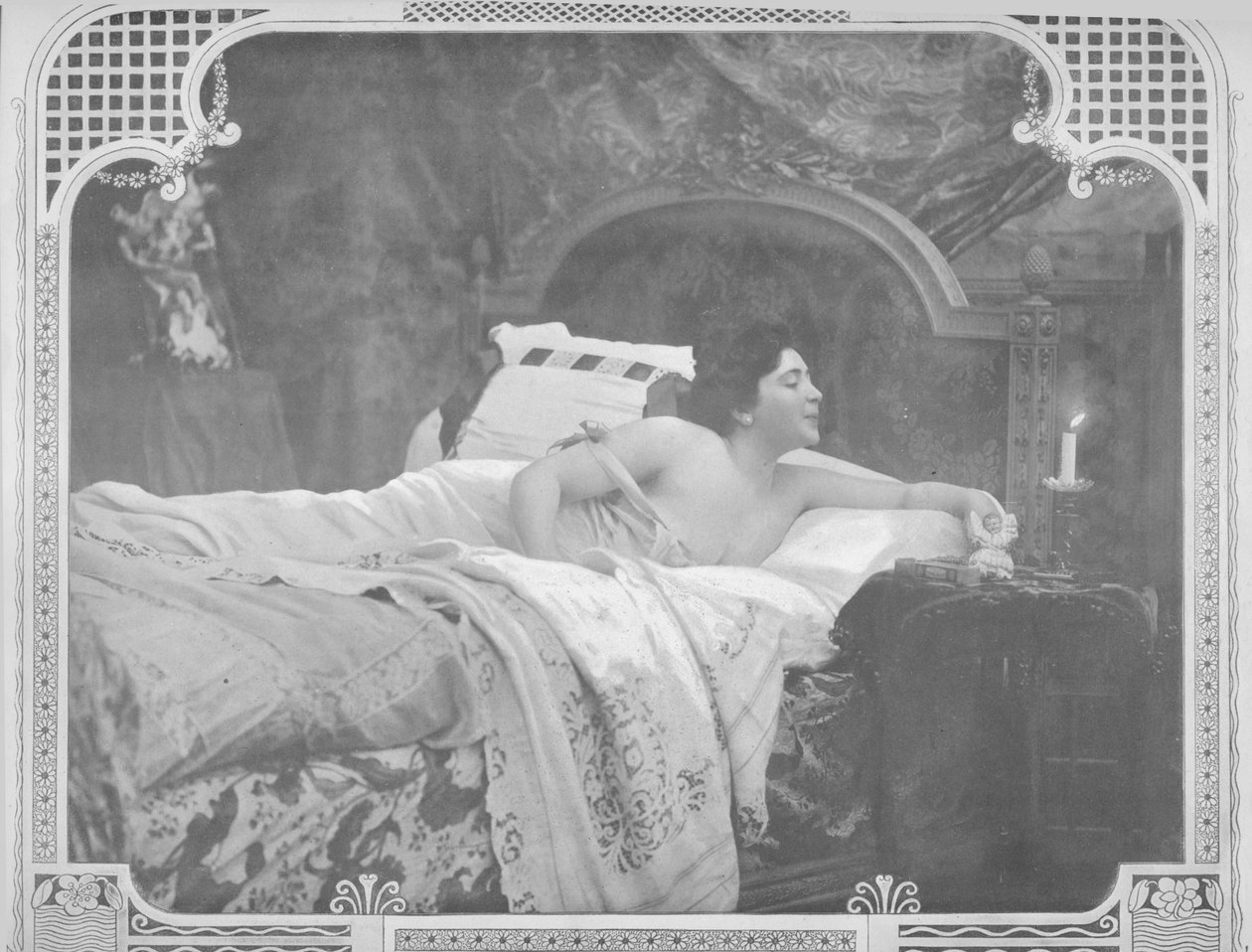 منتصف الليل 1900 بواسطة غير معروف