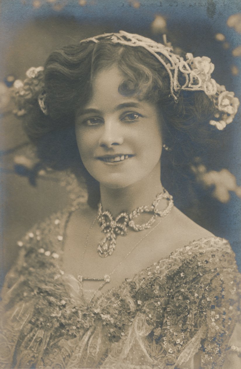 ملكة جمال جيرتي ميلار ، 1879-952 ، c1930. بواسطة غير معروف