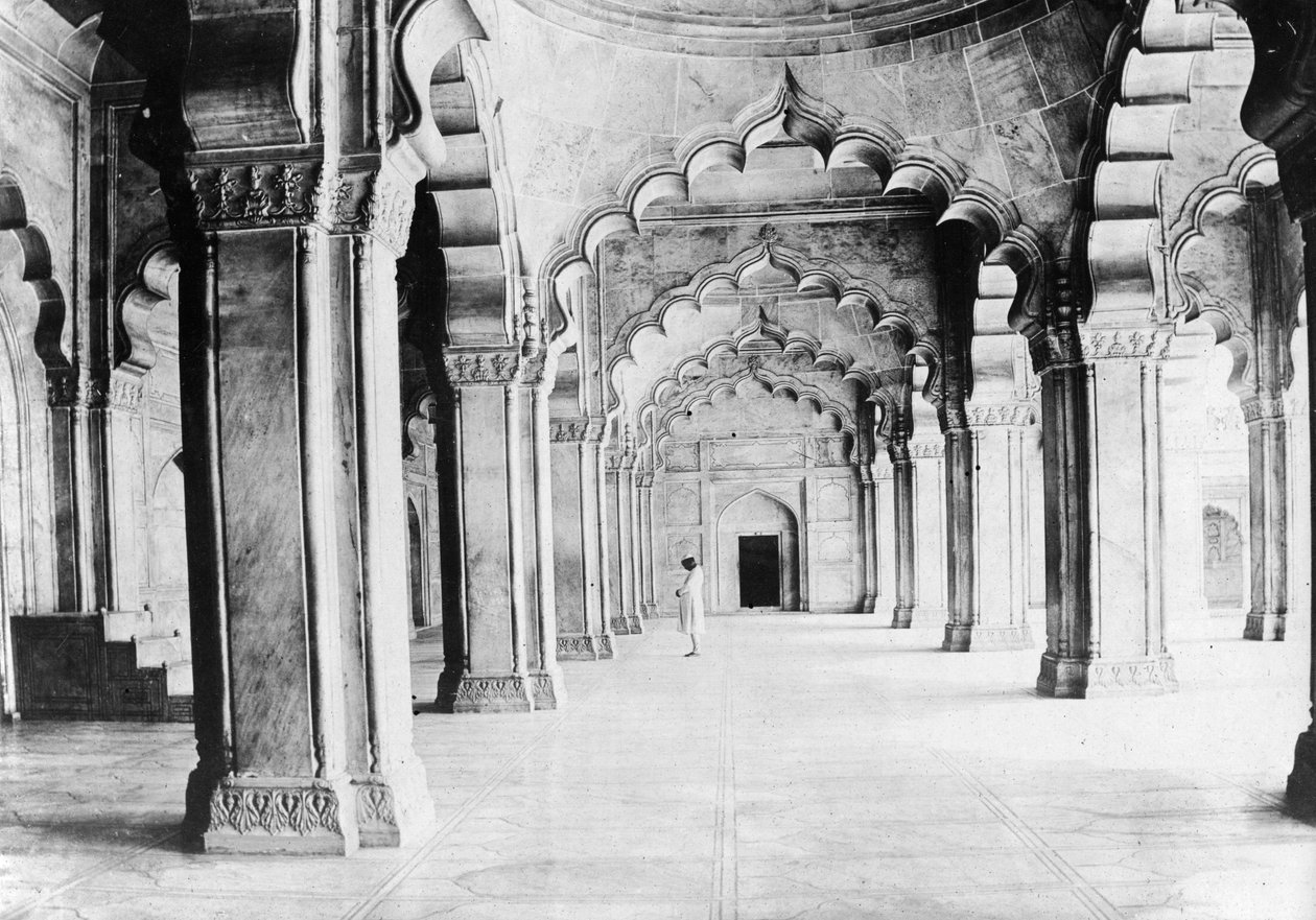 مسجد موتي ، أغرا ، 1917 بواسطة غير معروف