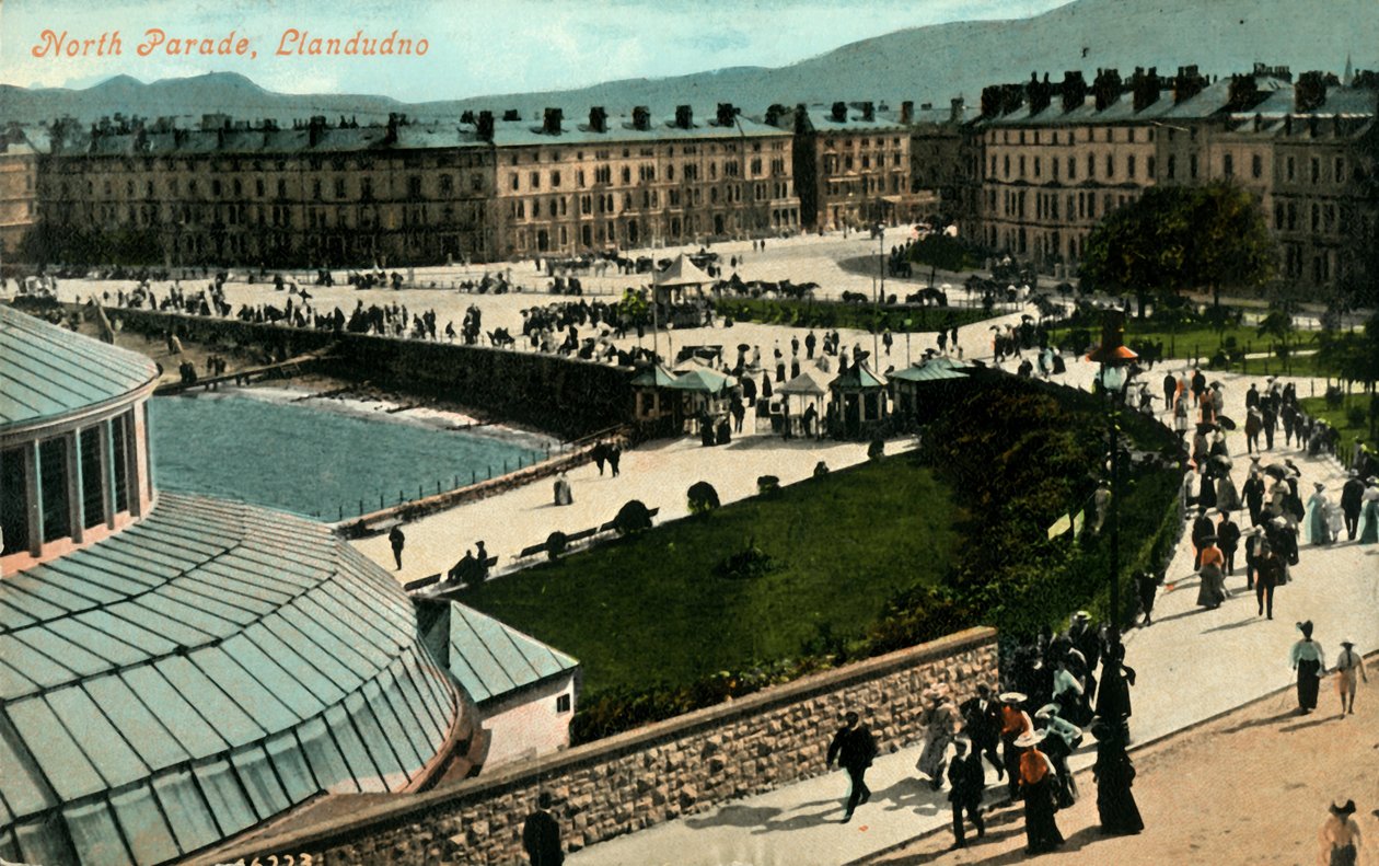 North Parade ، Llandudno ، أواخر القرن التاسع عشر وأوائل القرن العشرين. بواسطة غير معروف