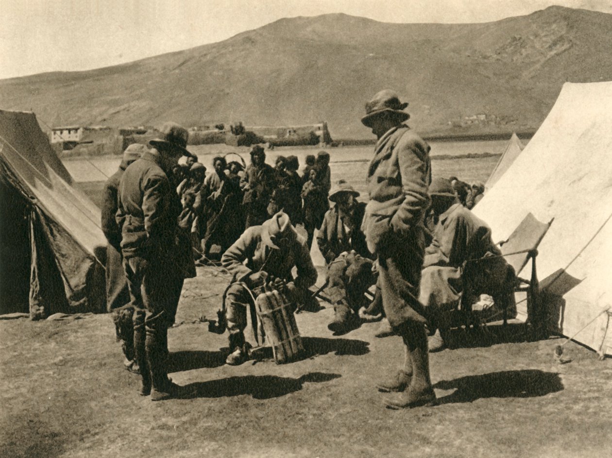 حفر الأكسجين في المخيم ، c1918-c1939. بواسطة غير معروف