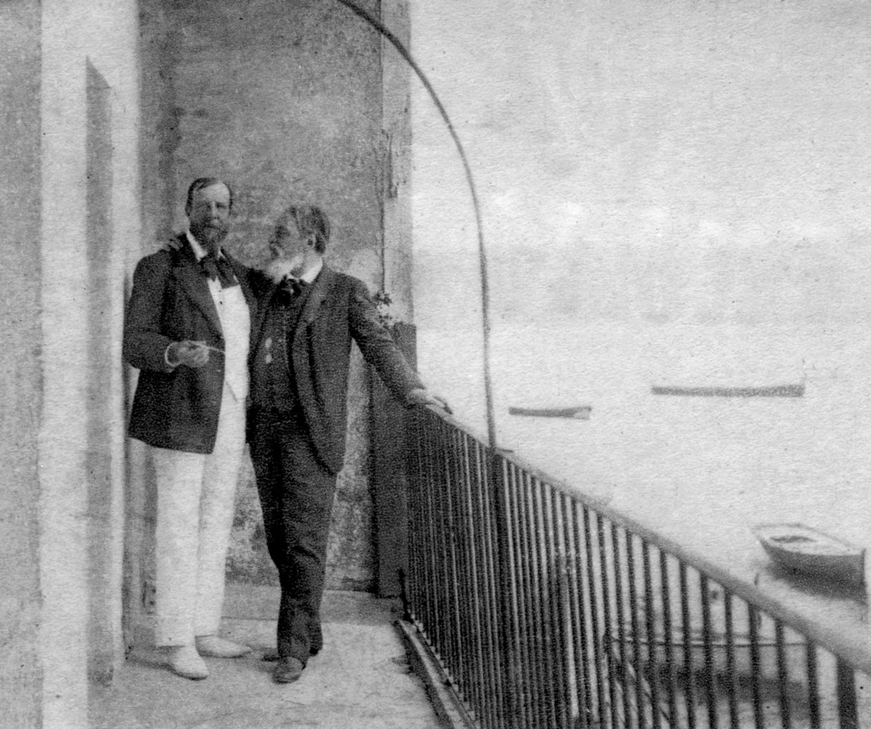 بول ديروليدي ، كاتب وسياسي فرنسي وجان مونيه سولي ، ممثل فرنسي ، 1899 بواسطة غير معروف