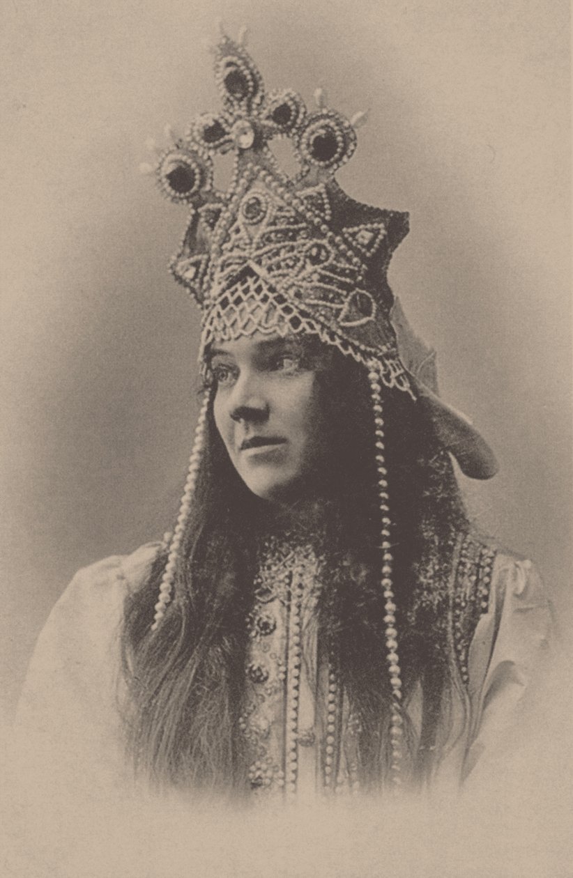 صورة لناديجدا إيفانوفنا زابيلا-فروبل 1868-1913 في دور مارفا في أوبرا عروس القيصر ، 1899 بواسطة غير معروف