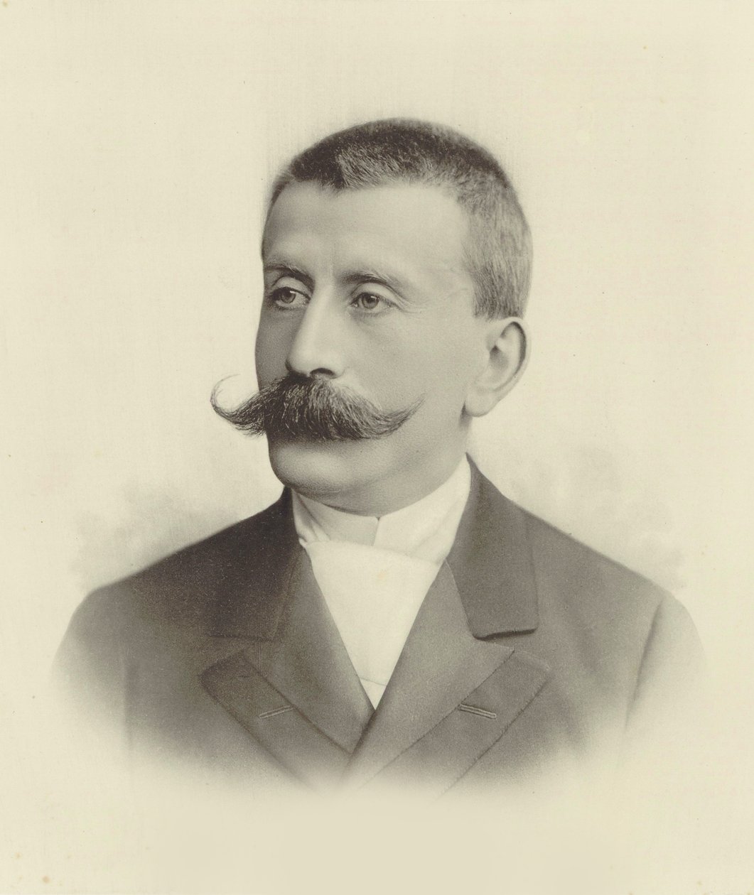 صورة لعازف البيانو والملحن موريتز موسكوفسكي 1854-1925. بواسطة غير معروف