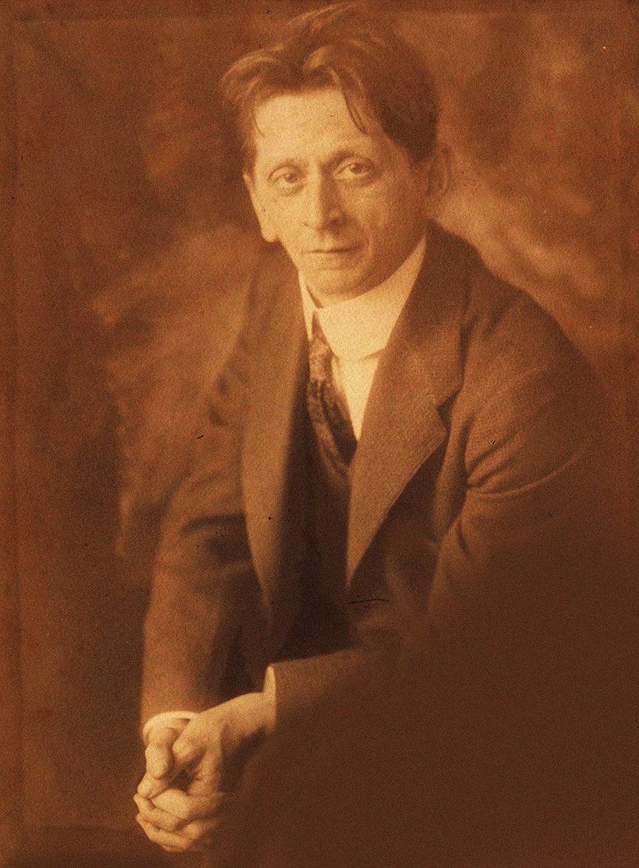 صورة الملحن ألكسندر فون زيملينسكي 1871-1942 ، 1915. بواسطة غير معروف