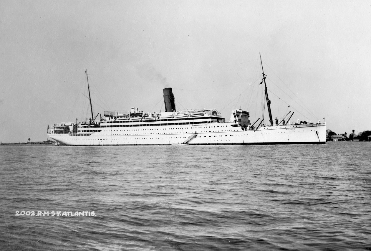 RMS Atlantis ، c1929-c1952 بواسطة غير معروف