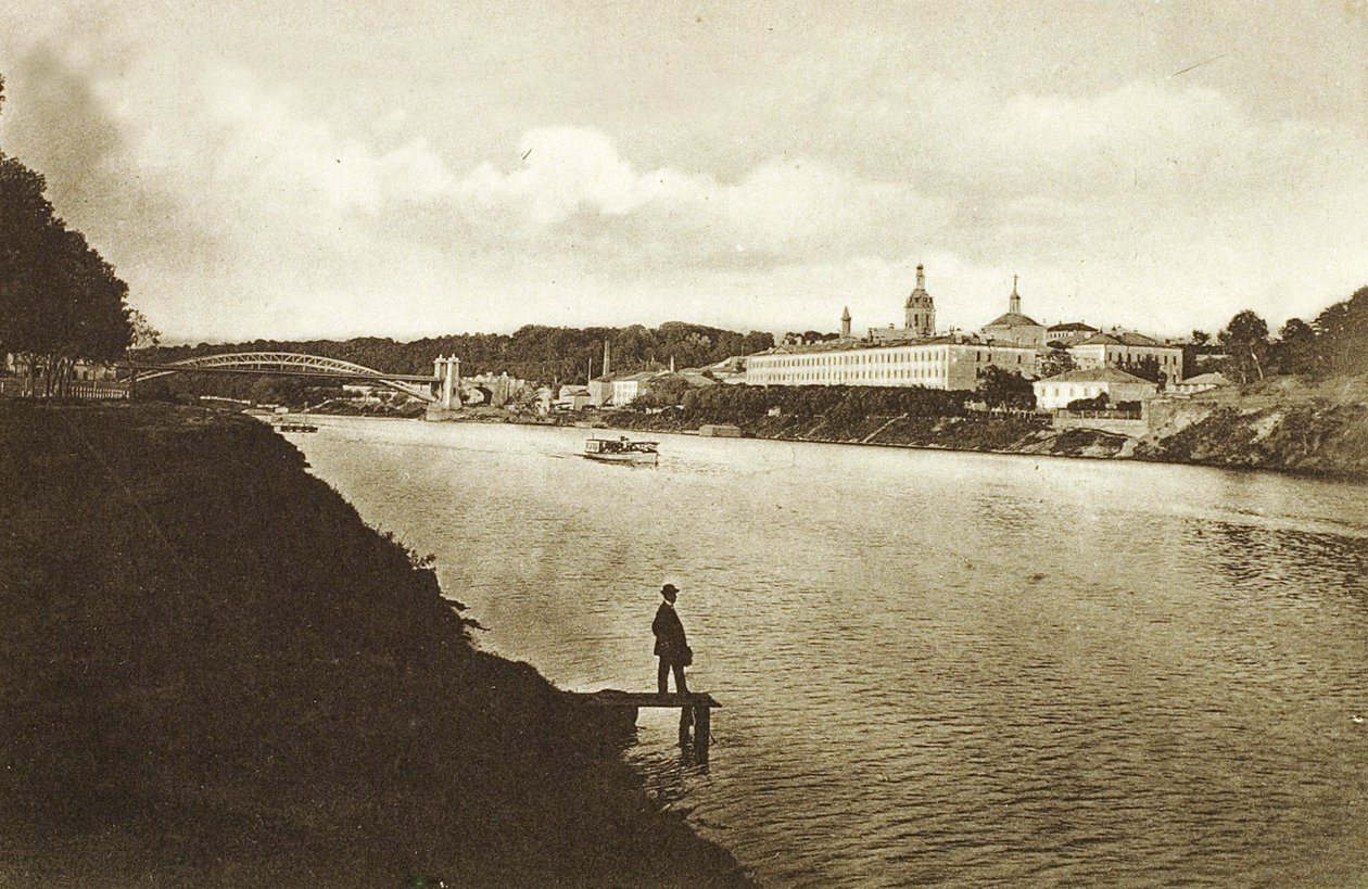 جسر السكة الحديدية ودير نوفوديفيتشي دير العذراء الجديد ، موسكو ، روسيا ، 1910s بواسطة غير معروف