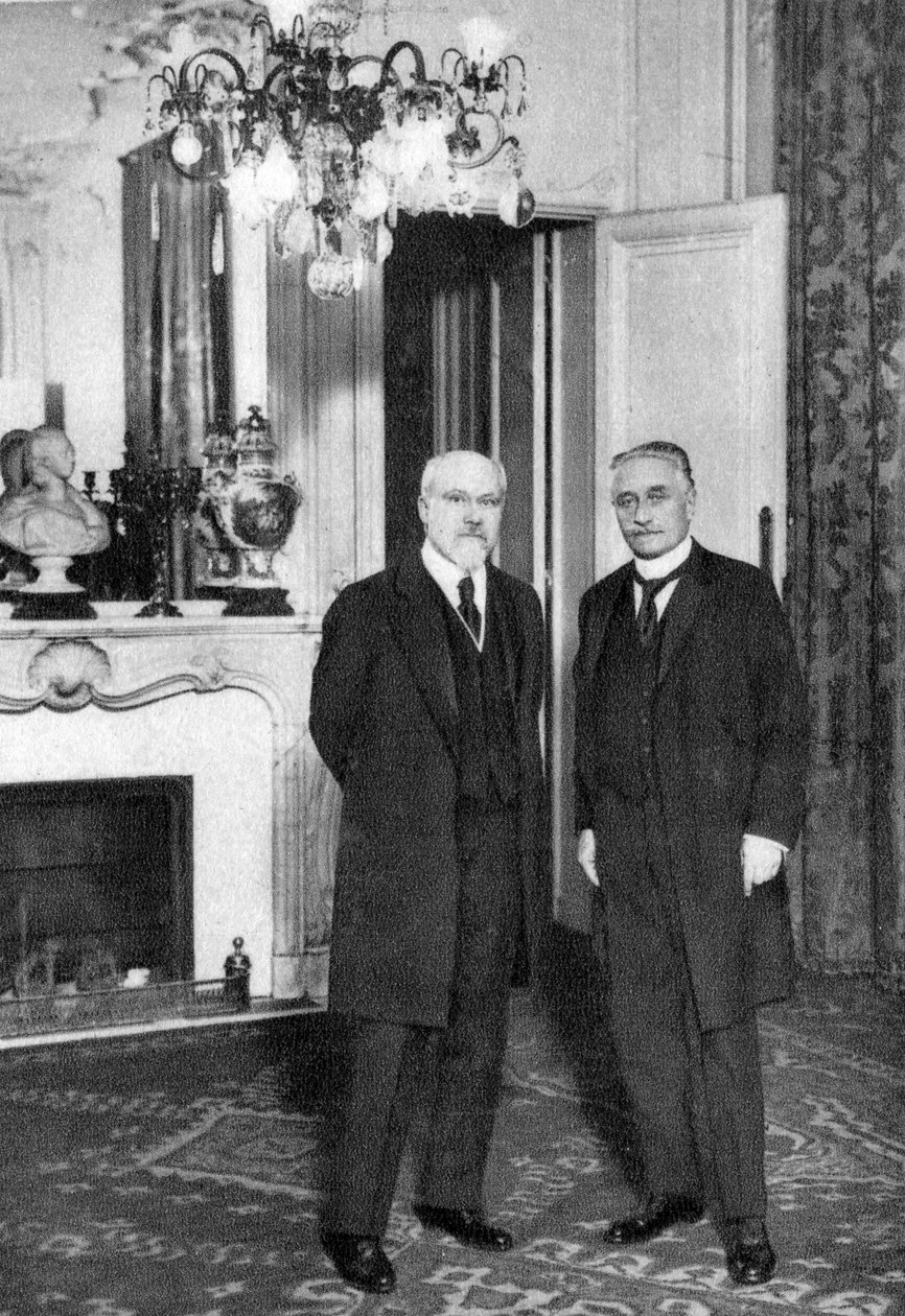 ريموند بوينكير سياسي فرنسي 1920. بواسطة غير معروف