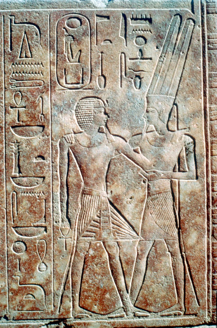 نقش للملكة حتشبسوت في ثوب ذكر ، معبد آمون ، الكرنك ، مصر ، حوالي 1500 قبل الميلاد بواسطة غير معروف