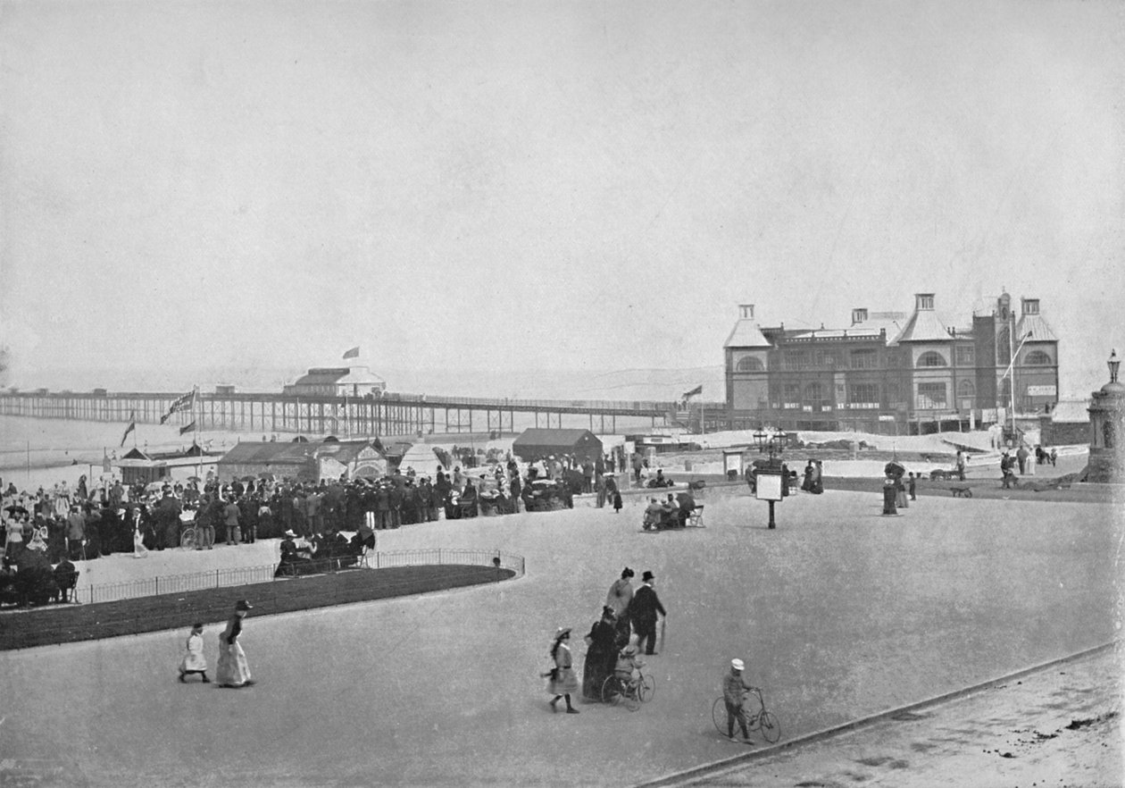 Rhyl - The Esplanade ، 1895 بواسطة غير معروف
