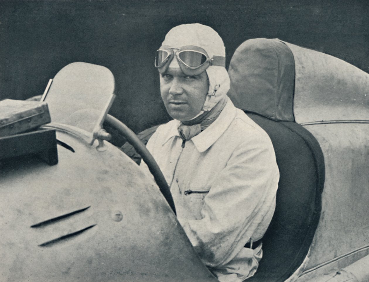 رودولف كاراتشيولا ، 1935 ، 1937 بواسطة غير معروف