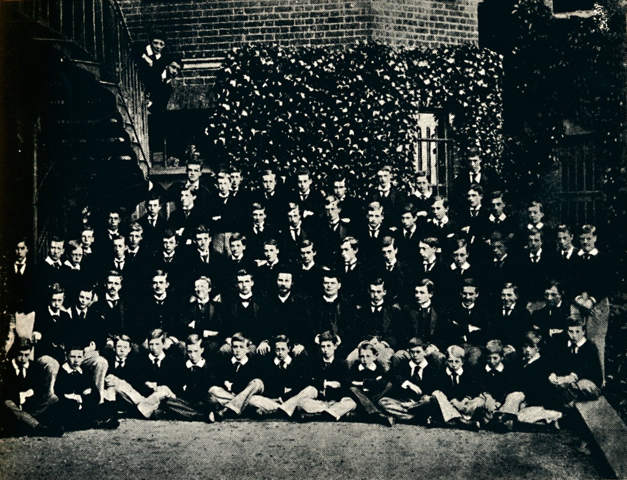 بيت المدرسة ، هارو ، 1887 ، 1945. بواسطة غير معروف