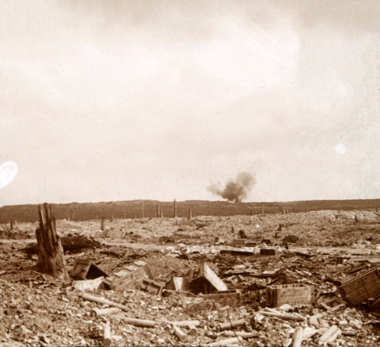 شيل ، دومون ، شمال فرنسا ، 1917 بواسطة غير معروف