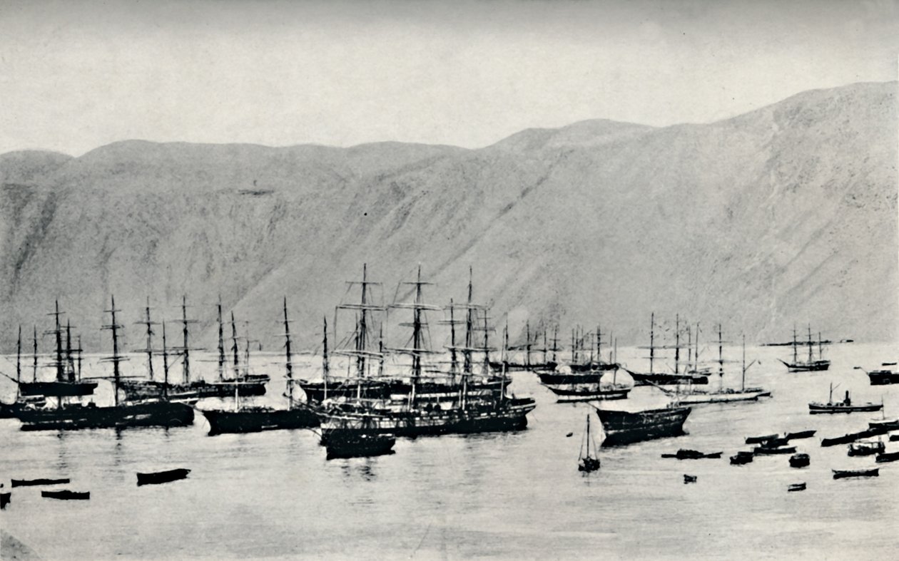 سفينة تنتظر شحنات النترات في إكيكي ، 1911 بواسطة غير معروف