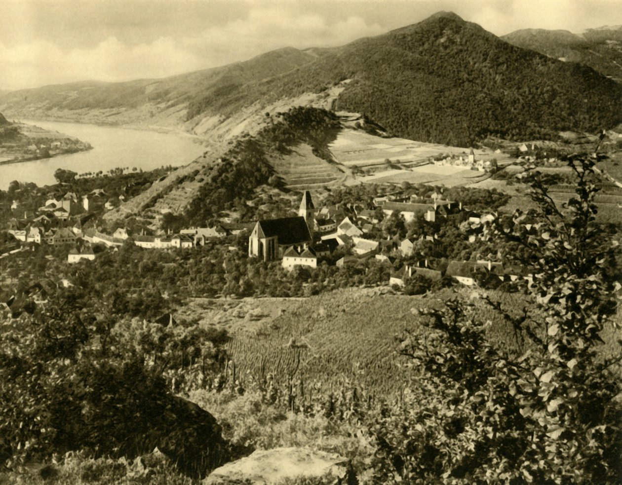 سبيتز ان دير دوناو ، Wachau ، النمسا السفلى ، c1935. بواسطة غير معروف