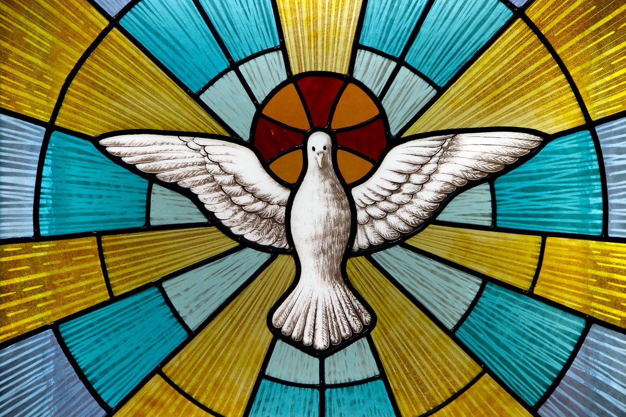 Stained glass in Spirito Santo church بواسطة غير معروف