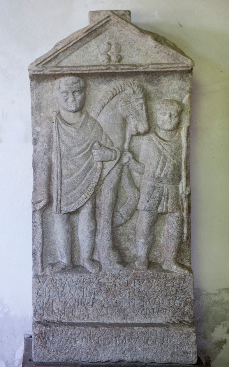 Stele، Valerio Alucenzio، حجر، III cent. بواسطة غير معروف