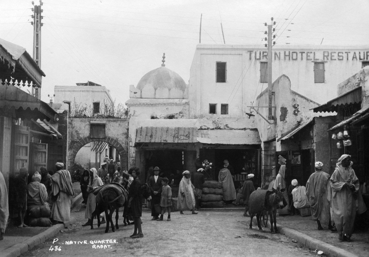 مشهد الشارع ، الرباط ، المغرب ، c1920s-c1930s بواسطة غير معروف