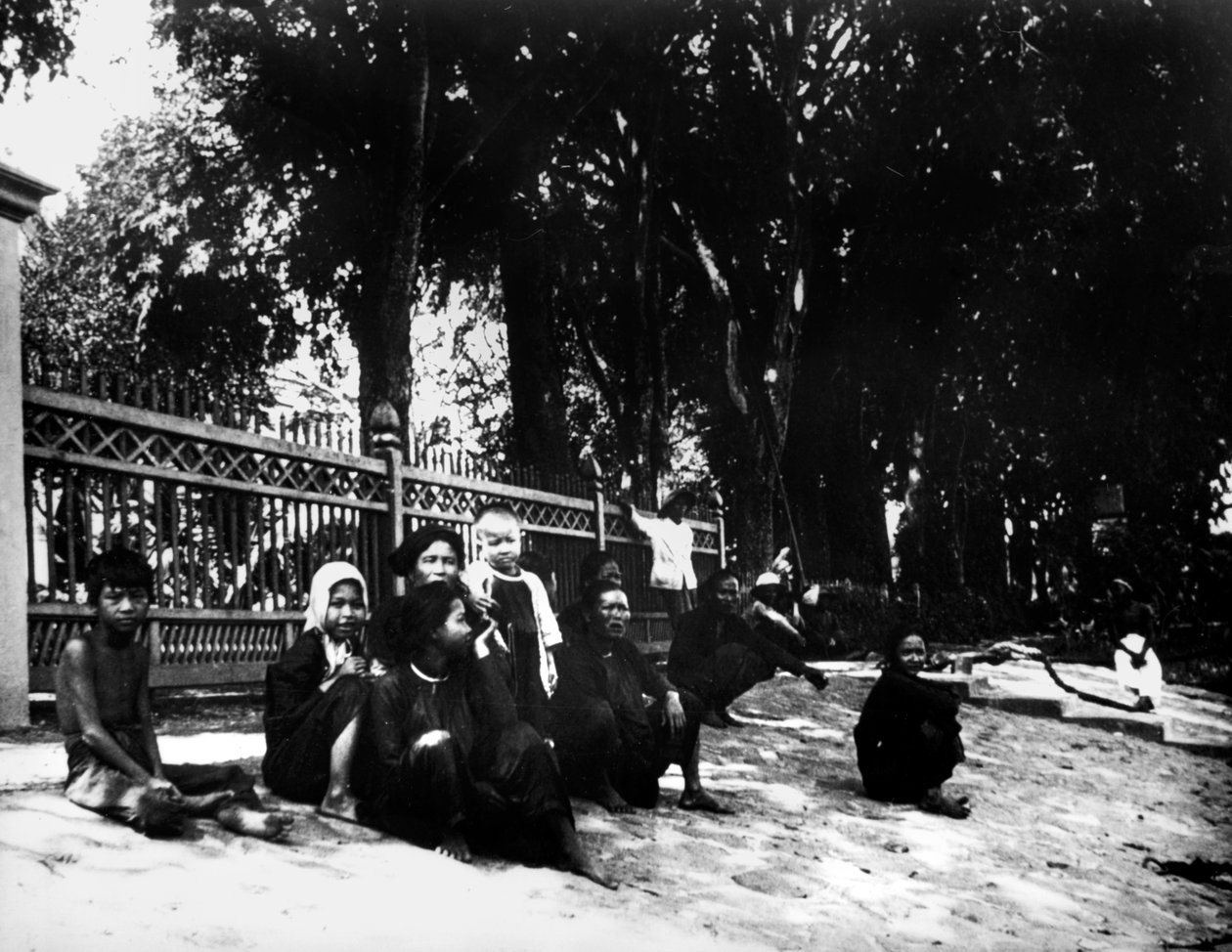 مشهد الشارع ، سايغون ، 1900 بواسطة غير معروف