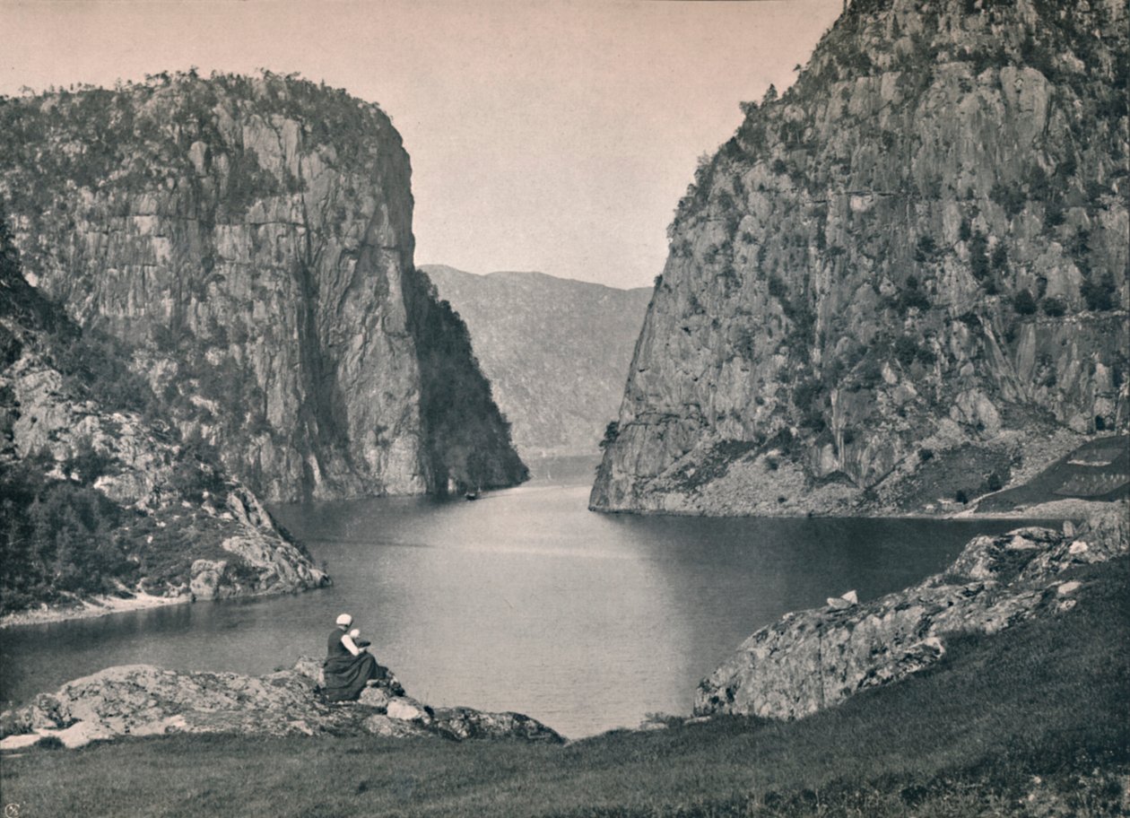 بوابة سالدال 1914. بواسطة غير معروف