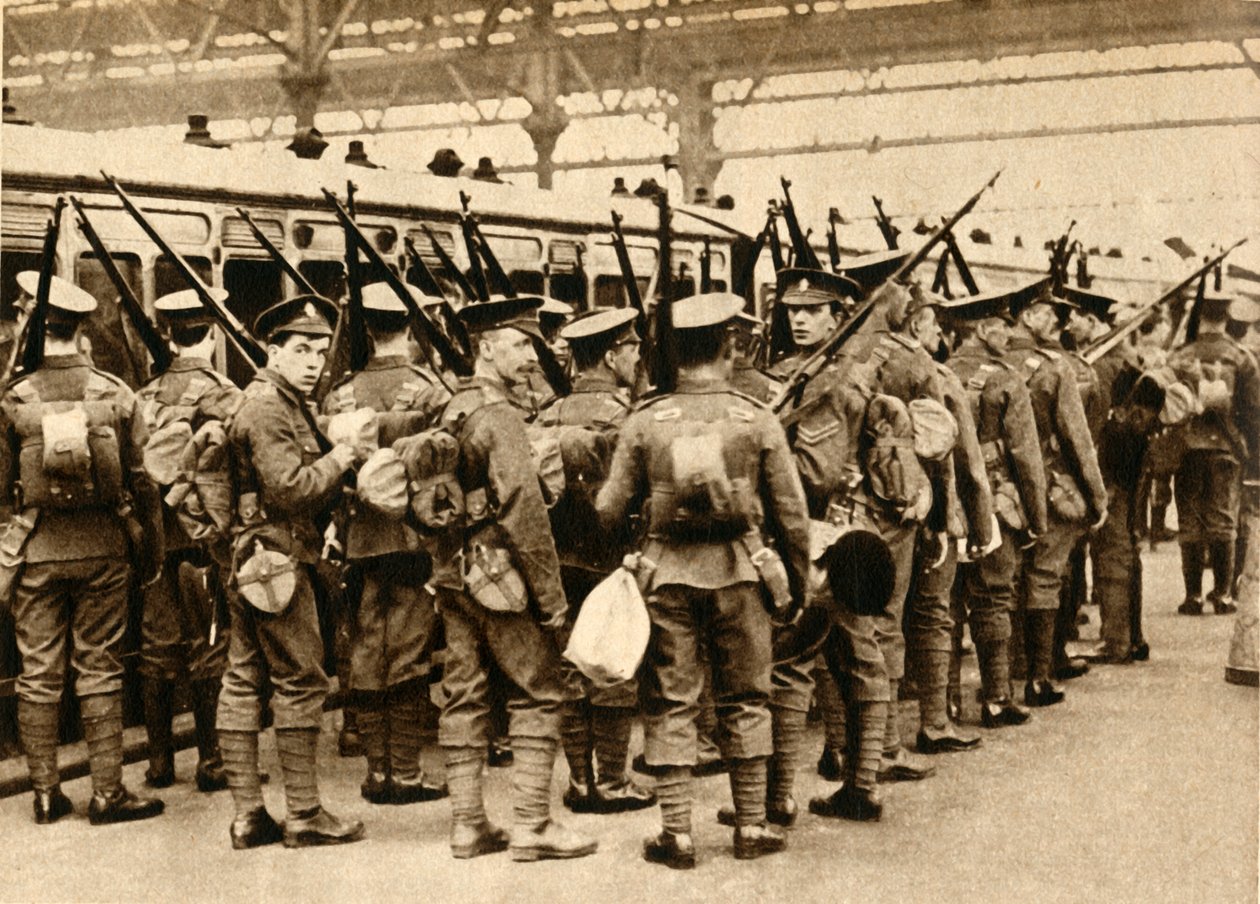 المناطق الإقليمية من المخيم الصيفي - الكلاب التي تتجول في واترلو ، 1914-1918 ، 1933. بواسطة غير معروف