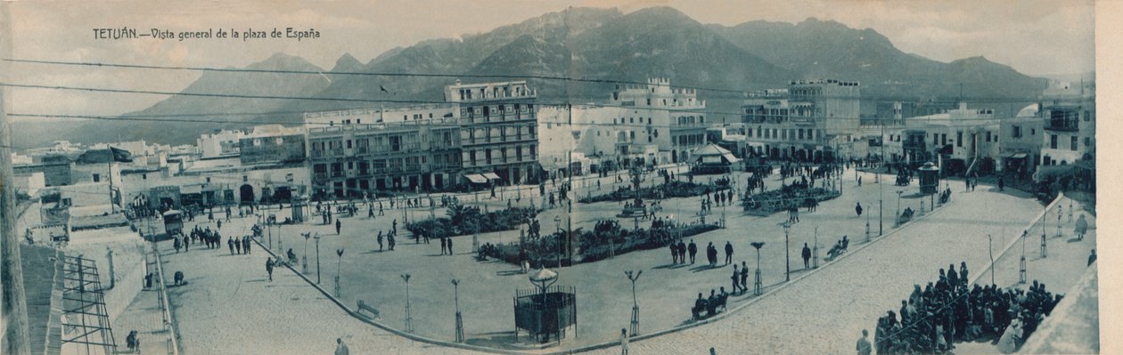 تطوان - منظر عام لساحة إسبانيا ، حوالي عام 1910. بواسطة غير معروف