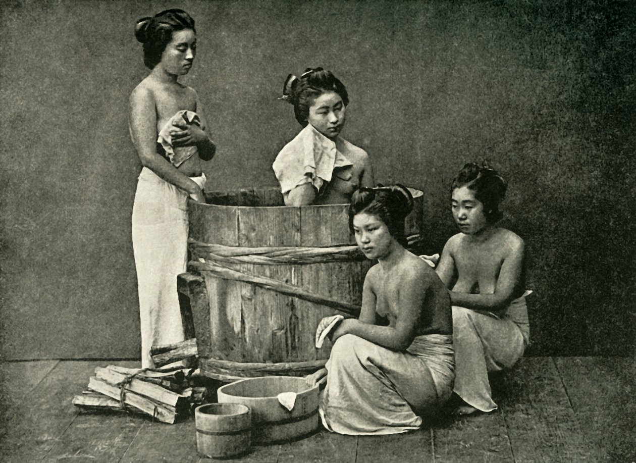 "The Bath House" ، 1891. بواسطة غير معروف