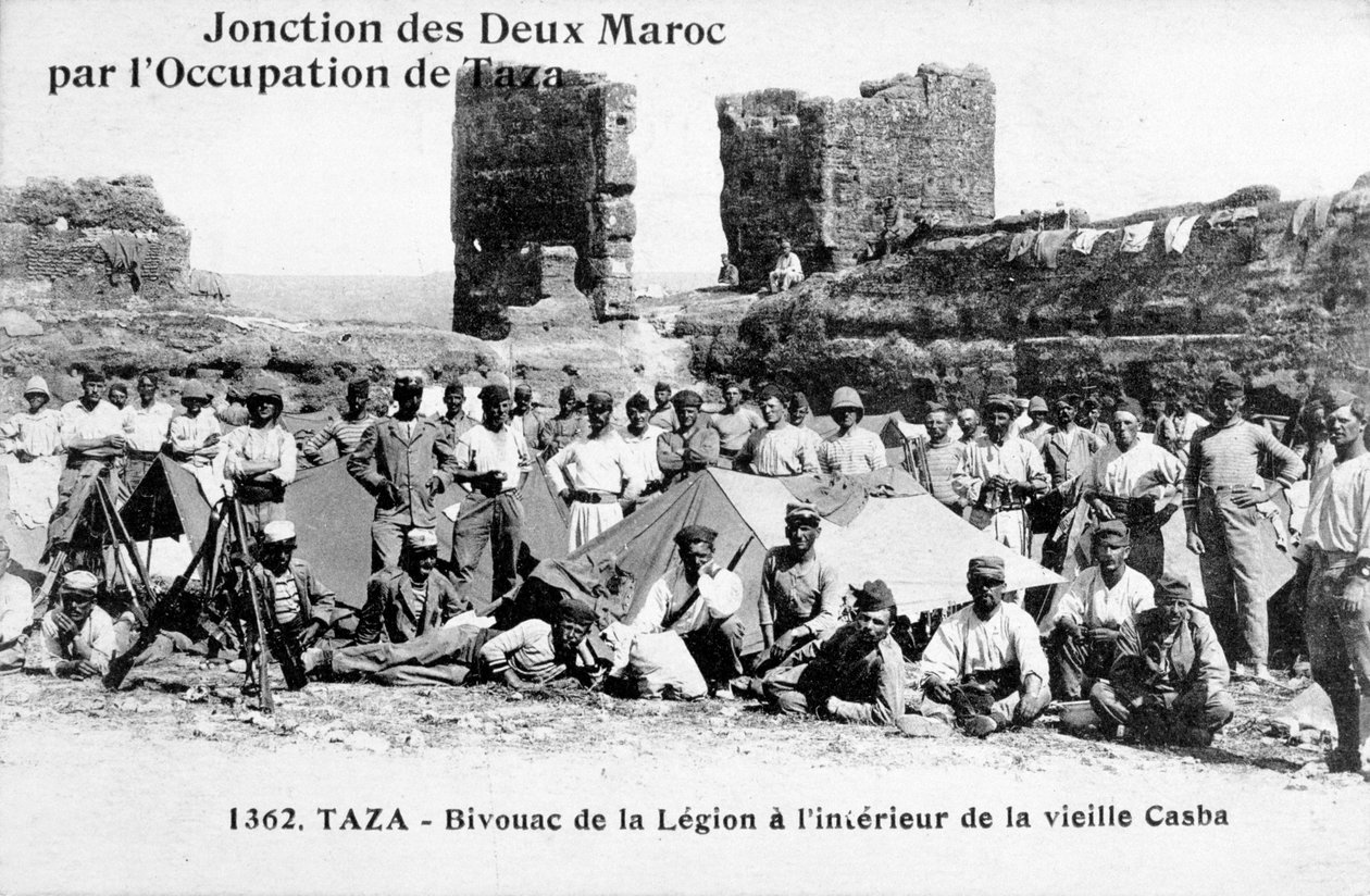 معسكر الفيلق الأجنبي ، تازة ، المغرب ، 1904 بواسطة غير معروف